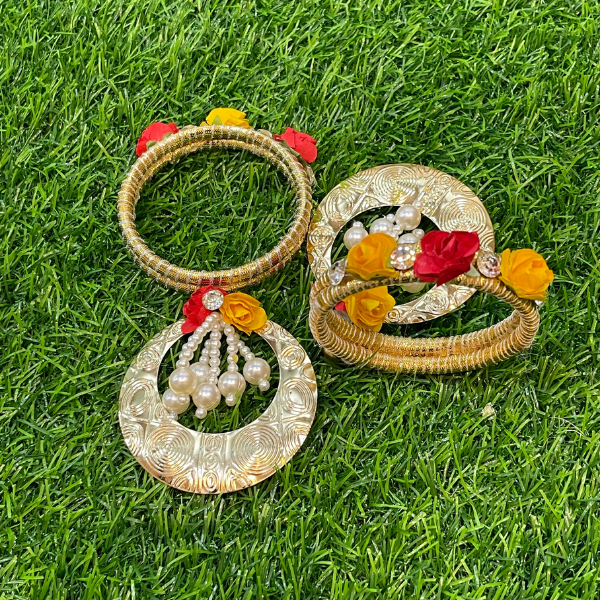 Golden Flowered Hanging (MOQ 5 Pcs)