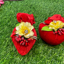 Load image into Gallery viewer, Designer Guth Nariyal Pair (MOQ 3 Pair)