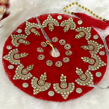 Load image into Gallery viewer, Laddu Gopal Designer Dress With Mukut