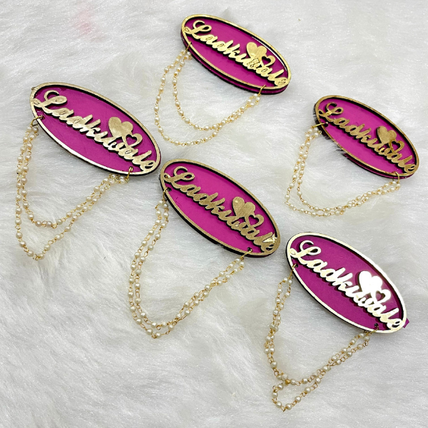 Ladkiwale Brooch (MOQ 50 Pcs)