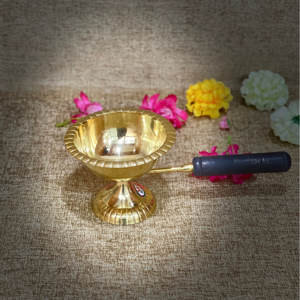 Brass Dhoop Daan Big