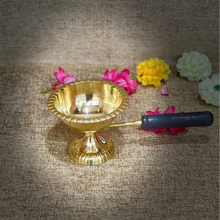 Load image into Gallery viewer, Brass Dhoop Daan Big