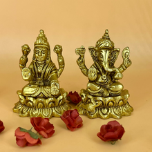 Load image into Gallery viewer, Brass Laxmi Ganesh Murti