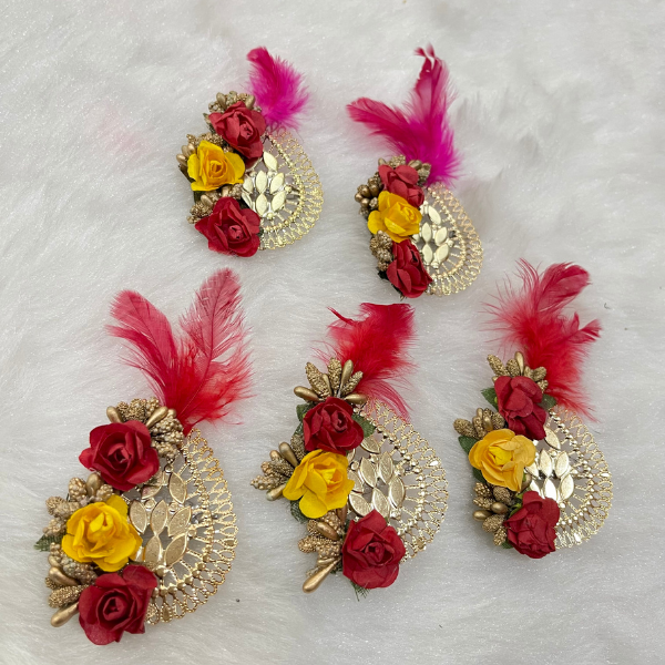 Brooch (MOQ 50 Pcs)